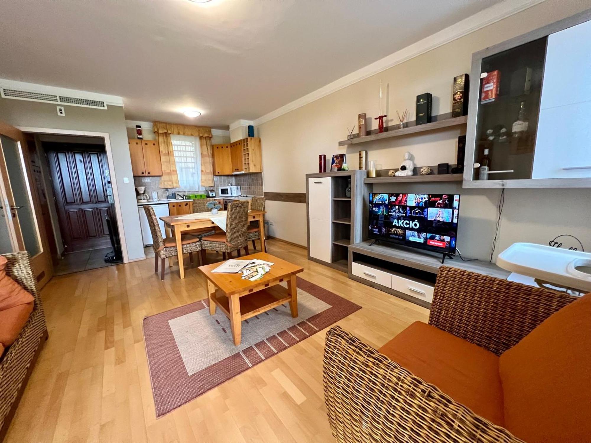 Luxus Golf Apartment Bük Exteriér fotografie